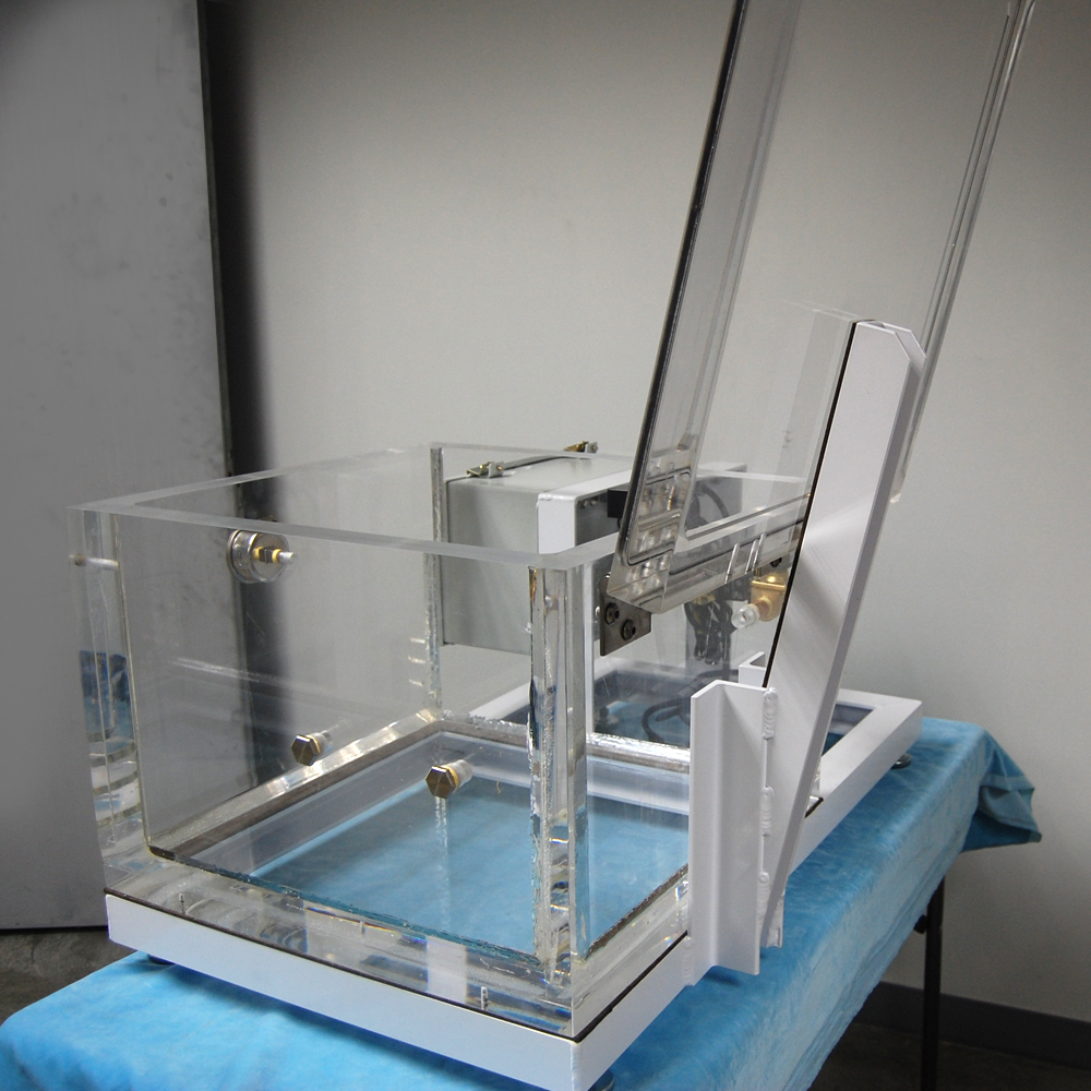 Clear Acrylic Cube Vacuum System Abbess Instruments Vacuum Chambers