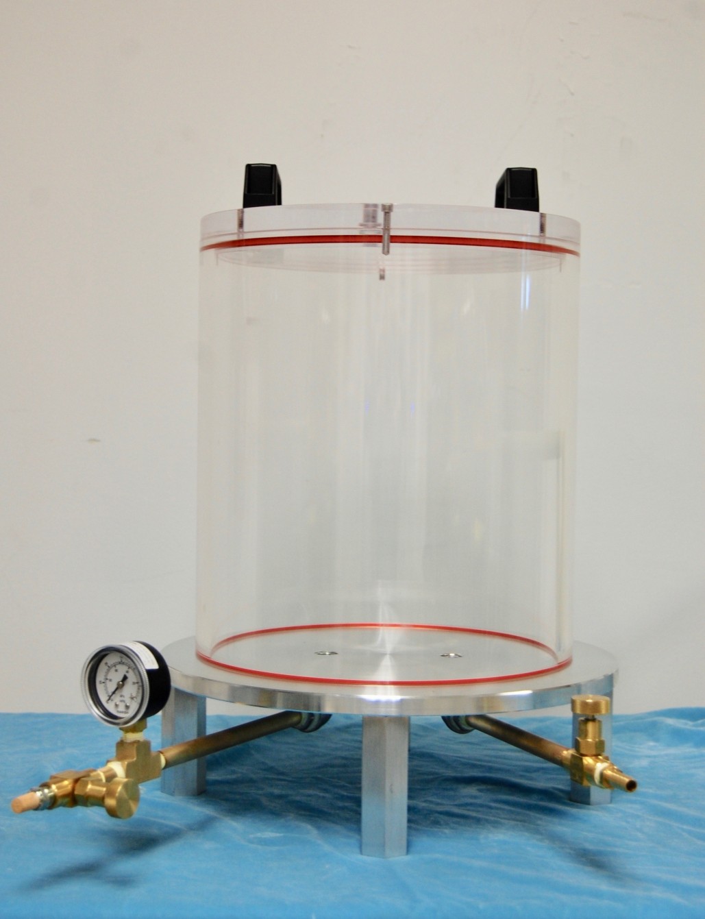 Clear Acrylic Round Vacuum Chambers | Abbess Instruments